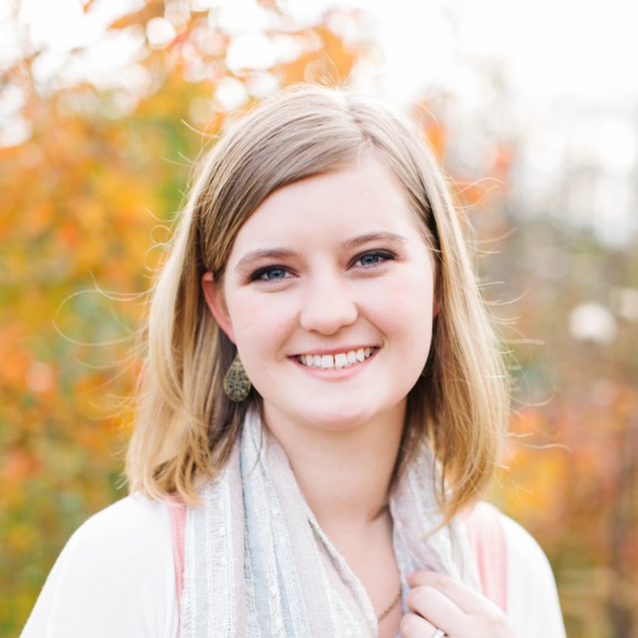 Meet your Posher, Amber - Picture 2 of 2